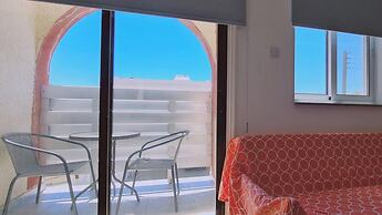 49 AN- Nissi Heaven Studio