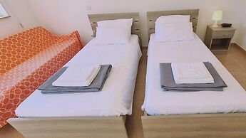 49 AN- Nissi Heaven Studio