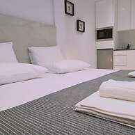 50 AN 2 - Mezarina 2 Apartment