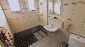 40 PRO 2 - Sunrise Beach Apt 2