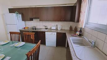 40 PRO 2 - Sunrise Beach Apt 2