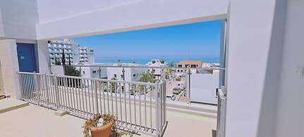 40 PRO 2 - Sunrise Beach Apt 2