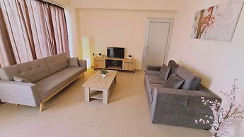 40 PRO 2 - Sunrise Beach Apt 2