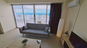 40 PRO 2 - Sunrise Beach Apt 2
