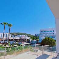 40 PRO 2 - Sunrise Beach Apt 2