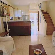 52 MEN - Sea Gem Apartment