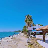 52 MEN - Sea Gem Apartment