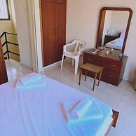 52 MEN - Sea Gem Apartment