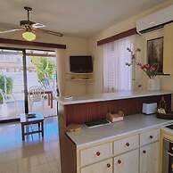 52 MEN - Sea Gem Apartment