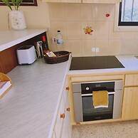 52 MEN - Sea Gem Apartment