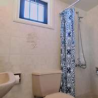 52 MEN - Sea Gem Apartment