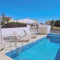 47 PEY - Peyia Kamelia Villa