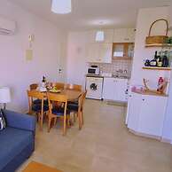 35 LCA - Camelia Apartment