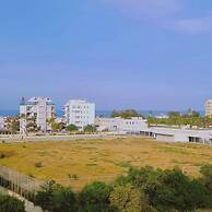 35 LCA - Camelia Apartment