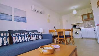 35 LCA - Camelia Apartment