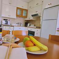 35 LCA - Camelia Apartment