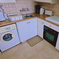 35 LCA - Camelia Apartment