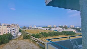 35 LCA - Camelia Apartment