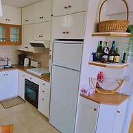 35 LCA - Camelia Apartment