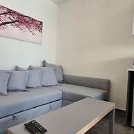 14 AN - 113 Nissi Twins Apartment