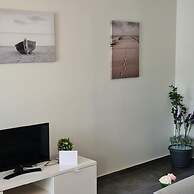 14 AN - 113 Nissi Twins Apartment