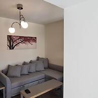 14 AN - 113 Nissi Twins Apartment