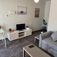 14 AN - 113 Nissi Twins Apartment