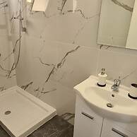 14 AN - 113 Nissi Twins Apartment