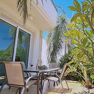 51 PER - Sunny Bay Villa