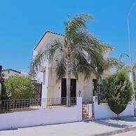 51 PER - Sunny Bay Villa