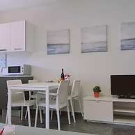 14 AN - 114 Nissi Twins Apartment