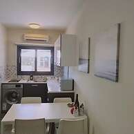 14 AN - 114 Nissi Twins Apartment