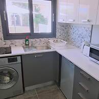 14 AN - 114 Nissi Twins Apartment