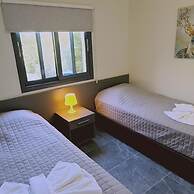 14 AN - 114 Nissi Twins Apartment