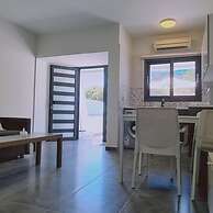 14 AN - 114 Nissi Twins Apartment