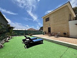 25 AN - Pernera House