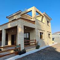 25 AN - Pernera House