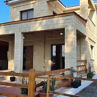 25 AN - Pernera House