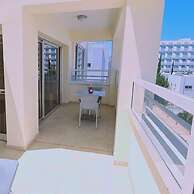 40 PRO 1 - Sunrise Beach Apt 1