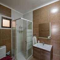 00 HA - HA De Co B in Ayia Napa