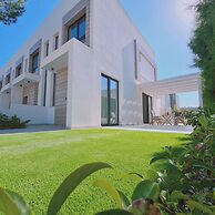 Stay Sunshine Aura in Protaras