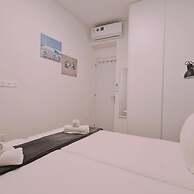 Stay Sunshine Aura in Protaras