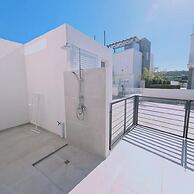 Stay Sunshine Aura in Protaras