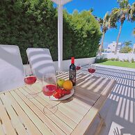 Stay Sunshine Aura in Protaras