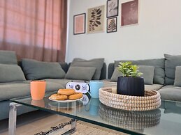 26 CLR - Stay Bellevue Apartment