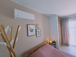 26 CLR - Stay Bellevue Apartment