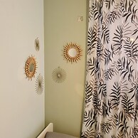 26 CLR - Stay Bellevue Apartment