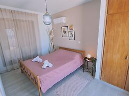26 CLR - Stay Bellevue Apartment