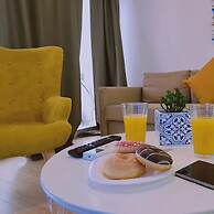 06 LIM - Eden Beach Studio