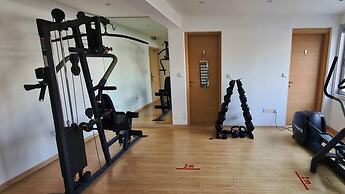 06 LIM - Eden Beach Studio